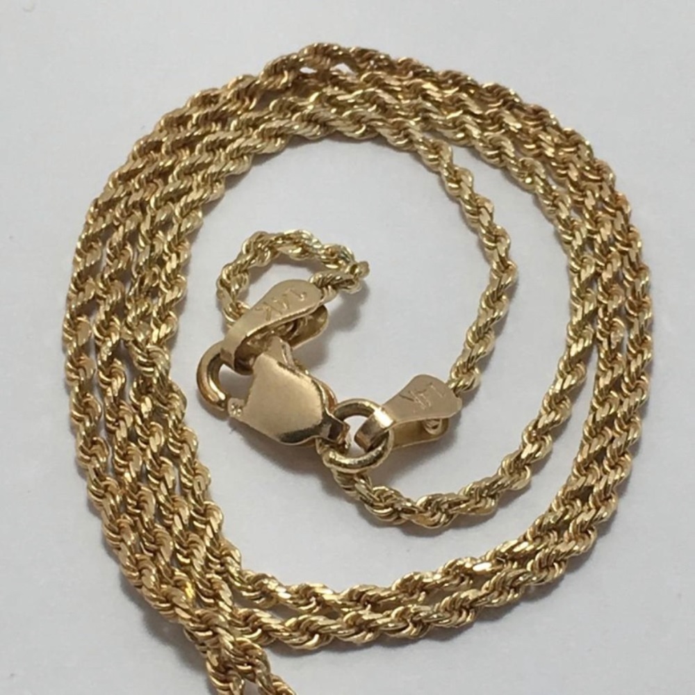 14k gold chain and 14k gold pendant